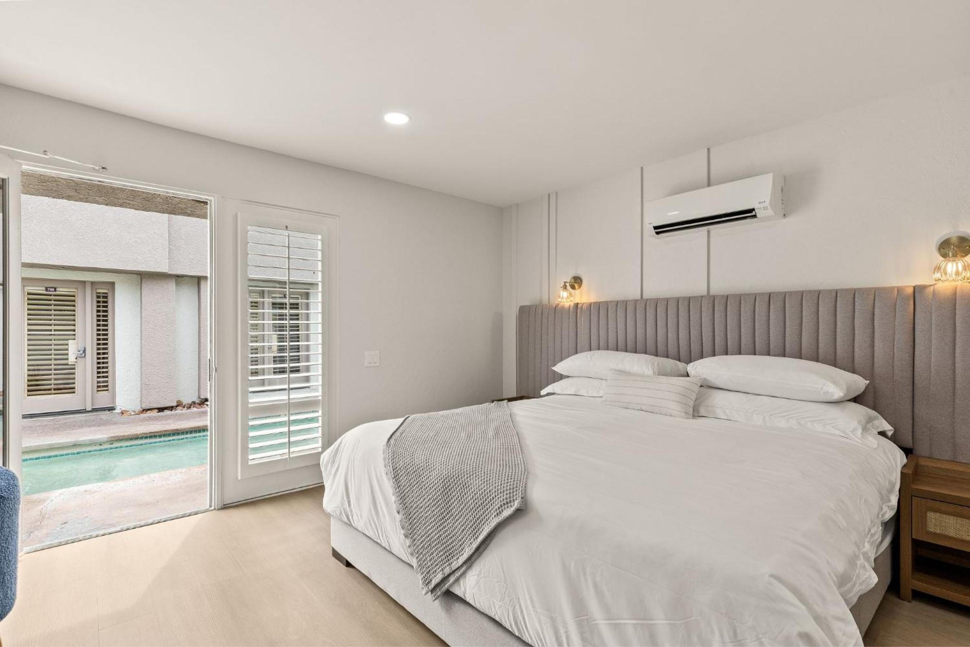 Casa Oliver Hotel & Resort - A Men'S Clothing Optional Resort In Palm Springs Buitenkant foto