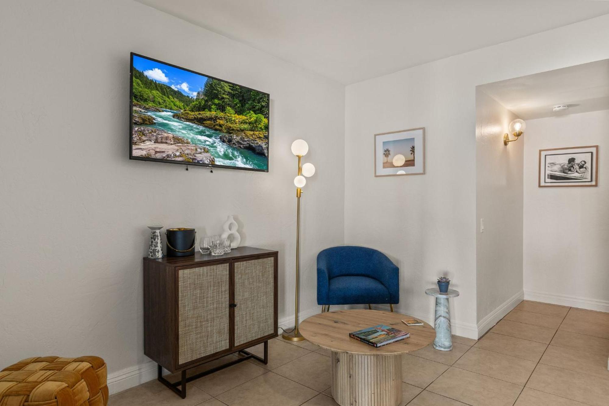 Casa Oliver Hotel & Resort - A Men'S Clothing Optional Resort In Palm Springs Buitenkant foto