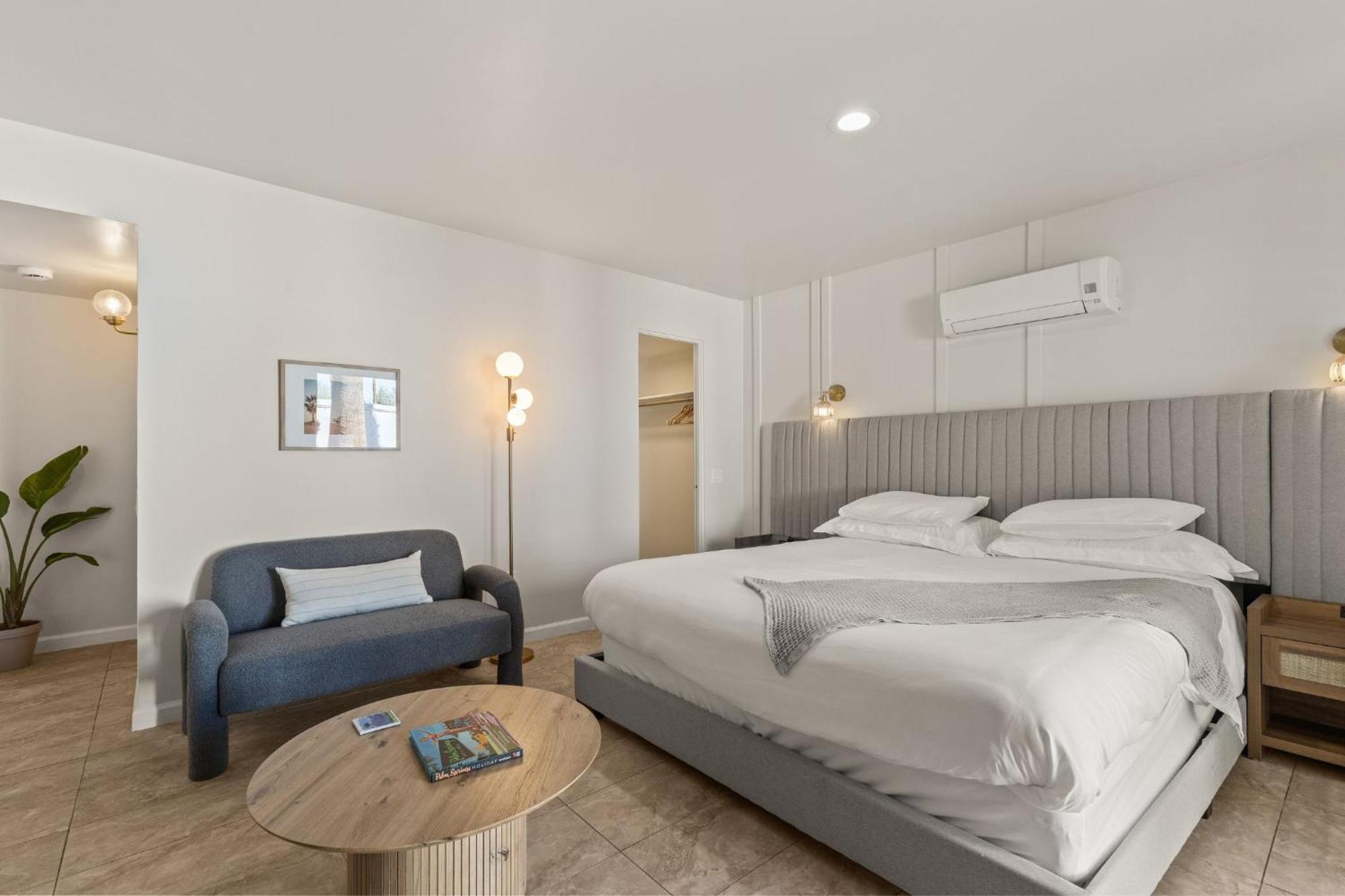 Casa Oliver Hotel & Resort - A Men'S Clothing Optional Resort In Palm Springs Buitenkant foto