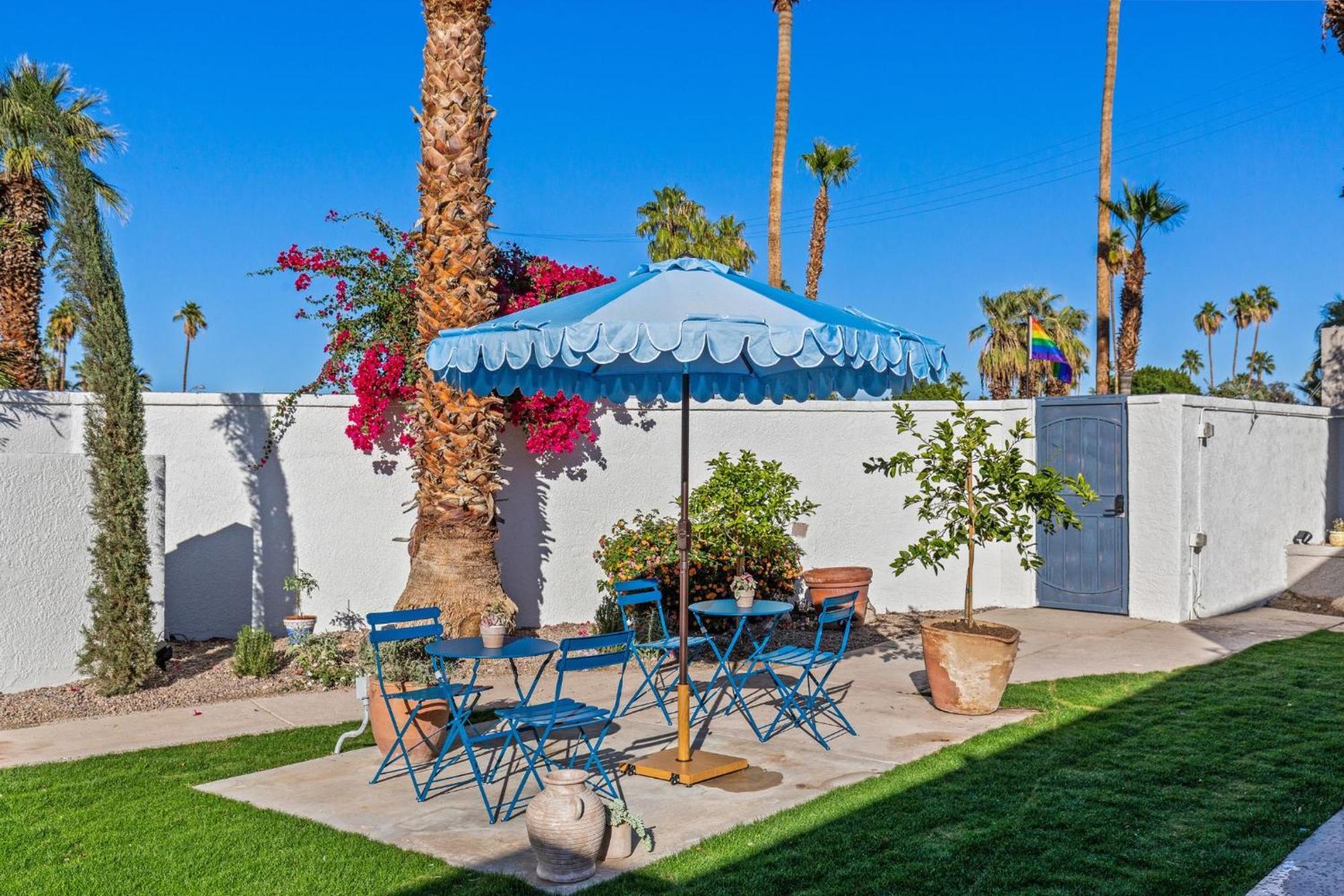 Casa Oliver Hotel & Resort - A Men'S Clothing Optional Resort In Palm Springs Buitenkant foto
