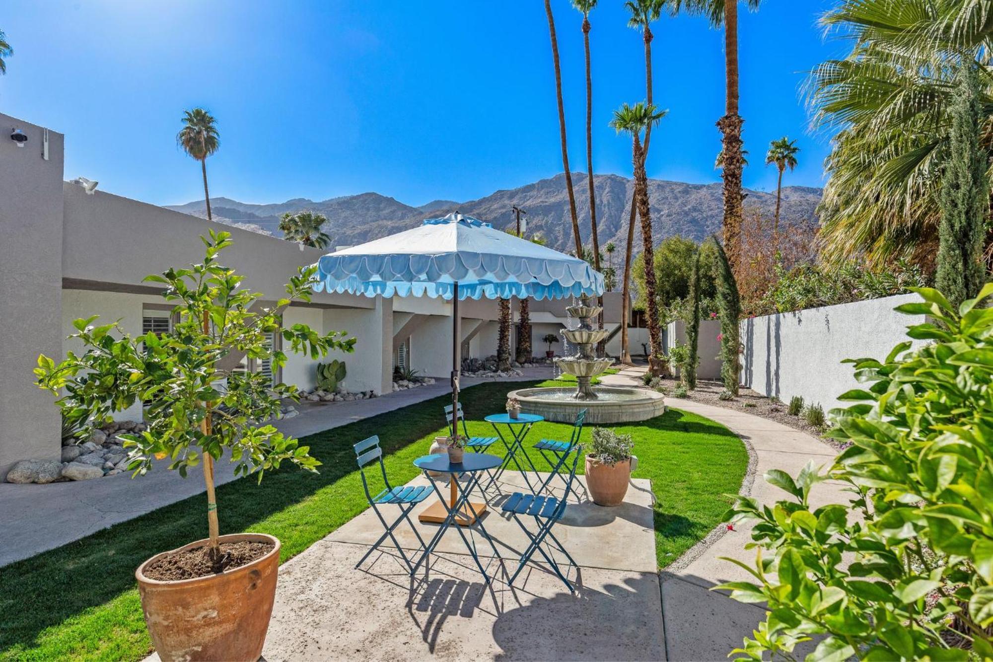 Casa Oliver Hotel & Resort - A Men'S Clothing Optional Resort In Palm Springs Buitenkant foto