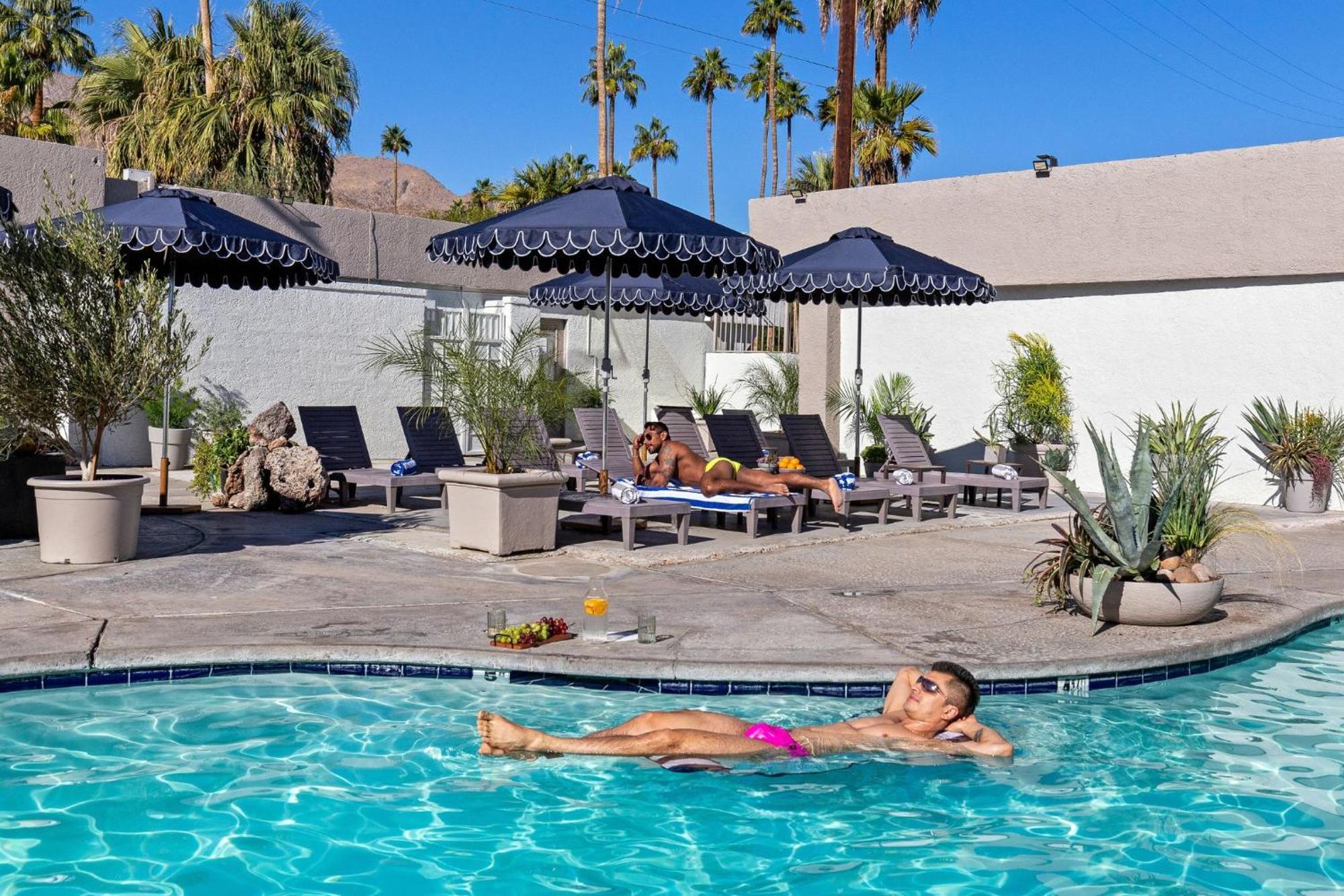 Casa Oliver Hotel & Resort - A Men'S Clothing Optional Resort In Palm Springs Buitenkant foto